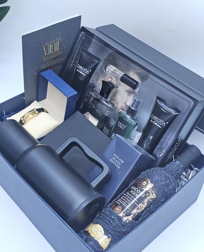 Signature Gentleman Birthday Gift Box – Lagos Premium Collection