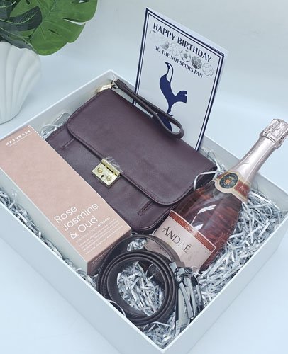 Rose Oud Executive Birthday Gift Box – Lagos Premium Collection